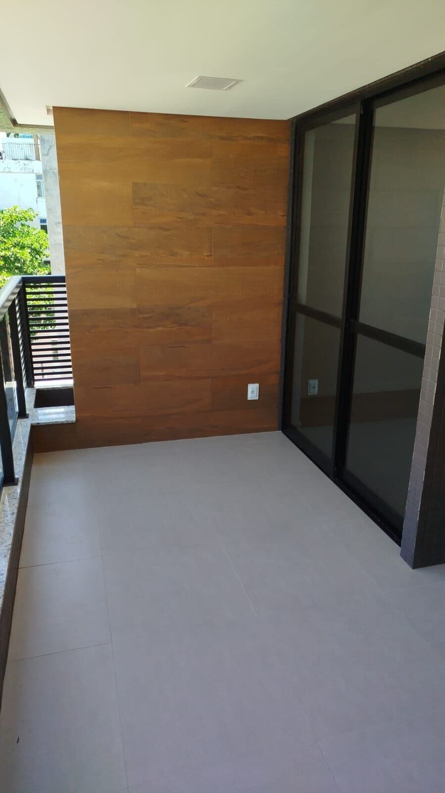 Residencial Cineasta Oscar Santana | Barra