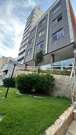 Pituba 4/4 com suítes