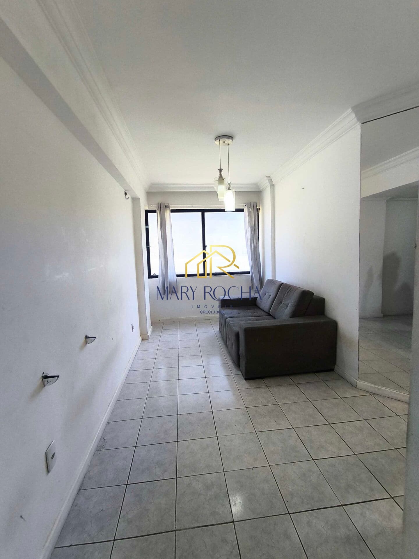 1/4 com suíte - Residencial Brisa do Mar