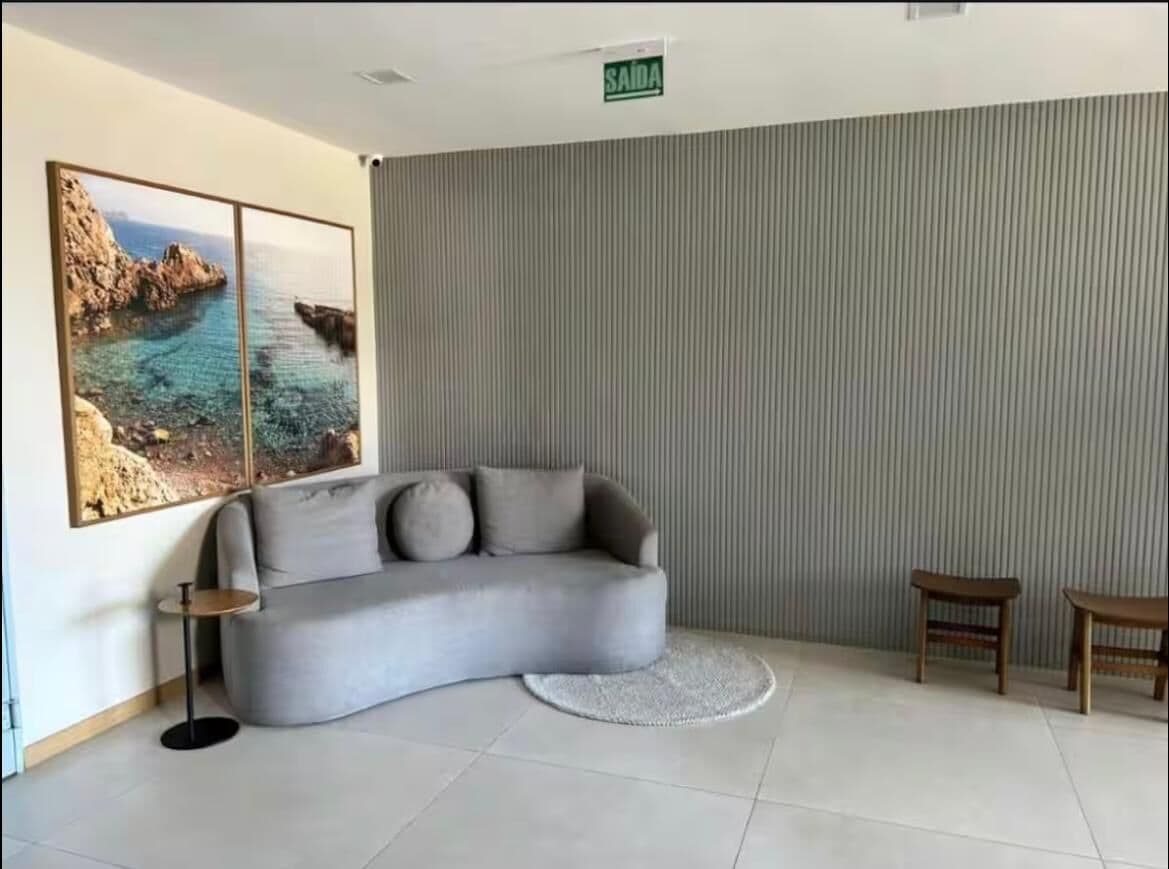1/4 com suíte - House Federação