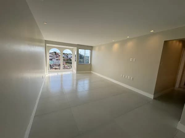 3/4 com suítes ondina/ Rio Vermelho