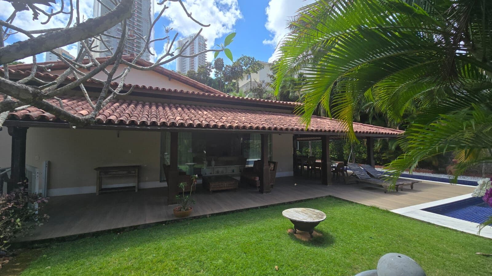 Casa no Horto Florestal 4 suítes