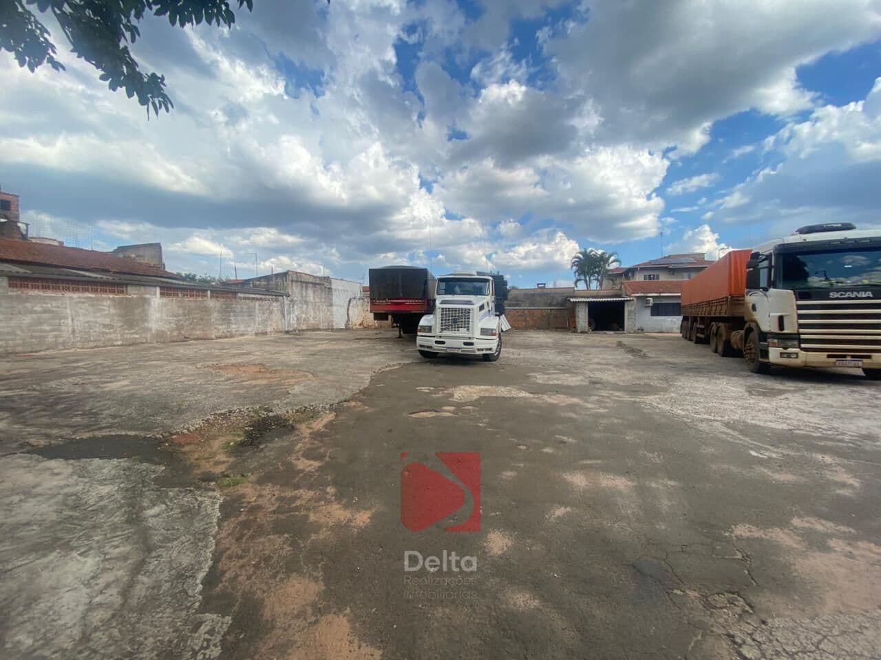 Área Comercial em Vila Nova, Pirassununga/SP