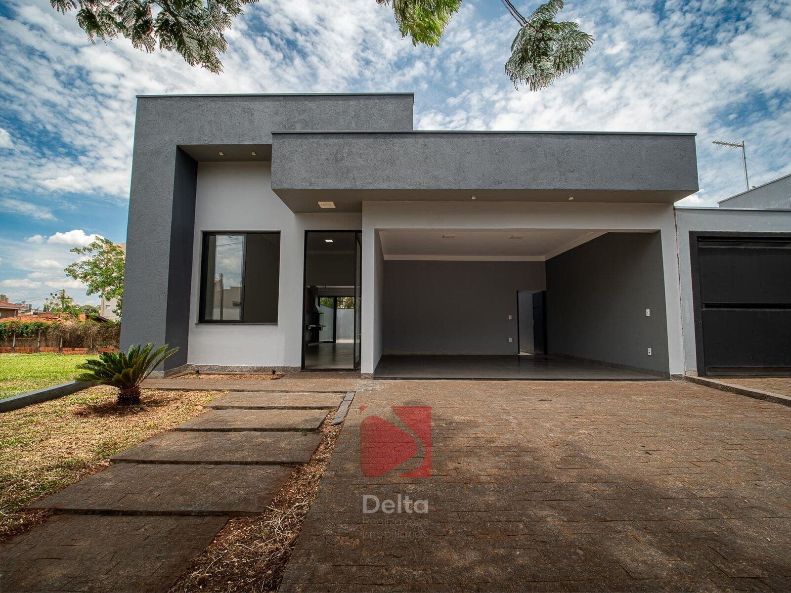 Casa Alto Padrão em Jardim Rosim, Pirassununga/SP