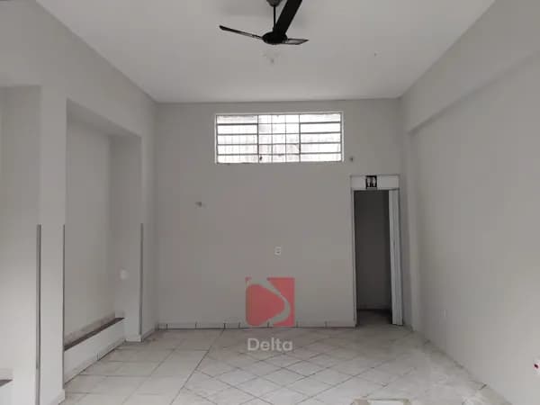 Sala Comercial em Centro, Pirassununga/SP