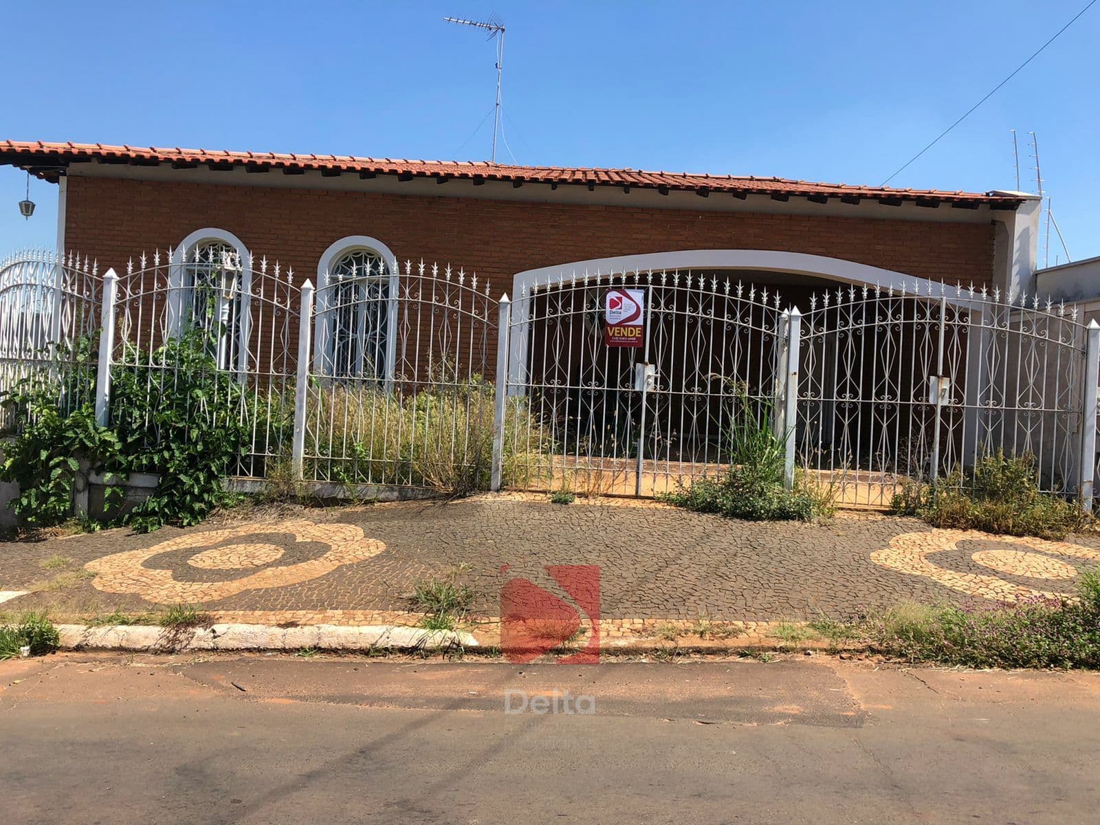 Casa em Pirassununga - Jardim Carlos Gomes