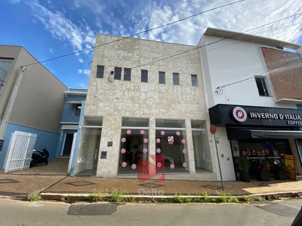 Sala/Conjunto em Pirassununga - Centro