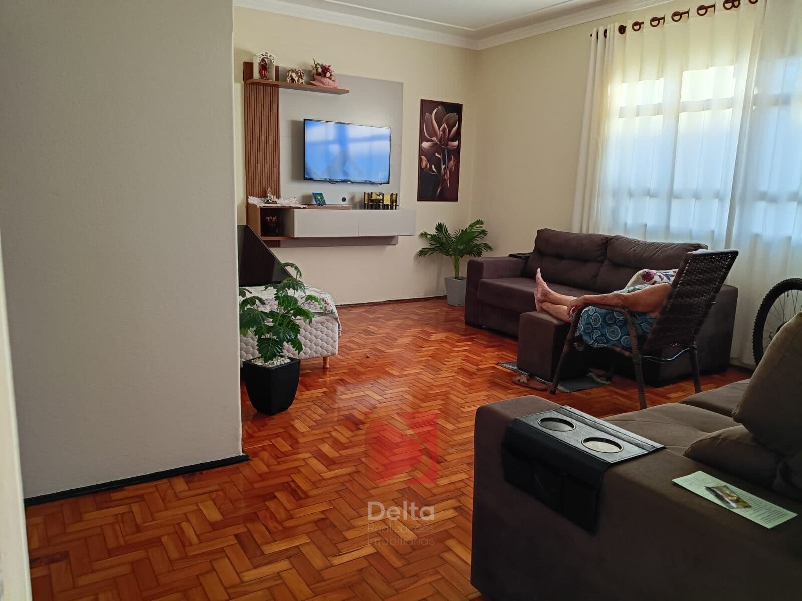 Casa em Vila Steola, Pirassununga/SP
