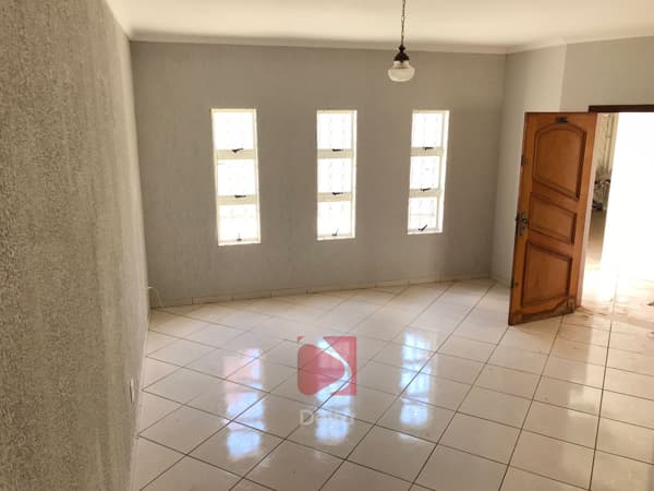 Sobrado em Pirassununga - Jardim Terras de San José