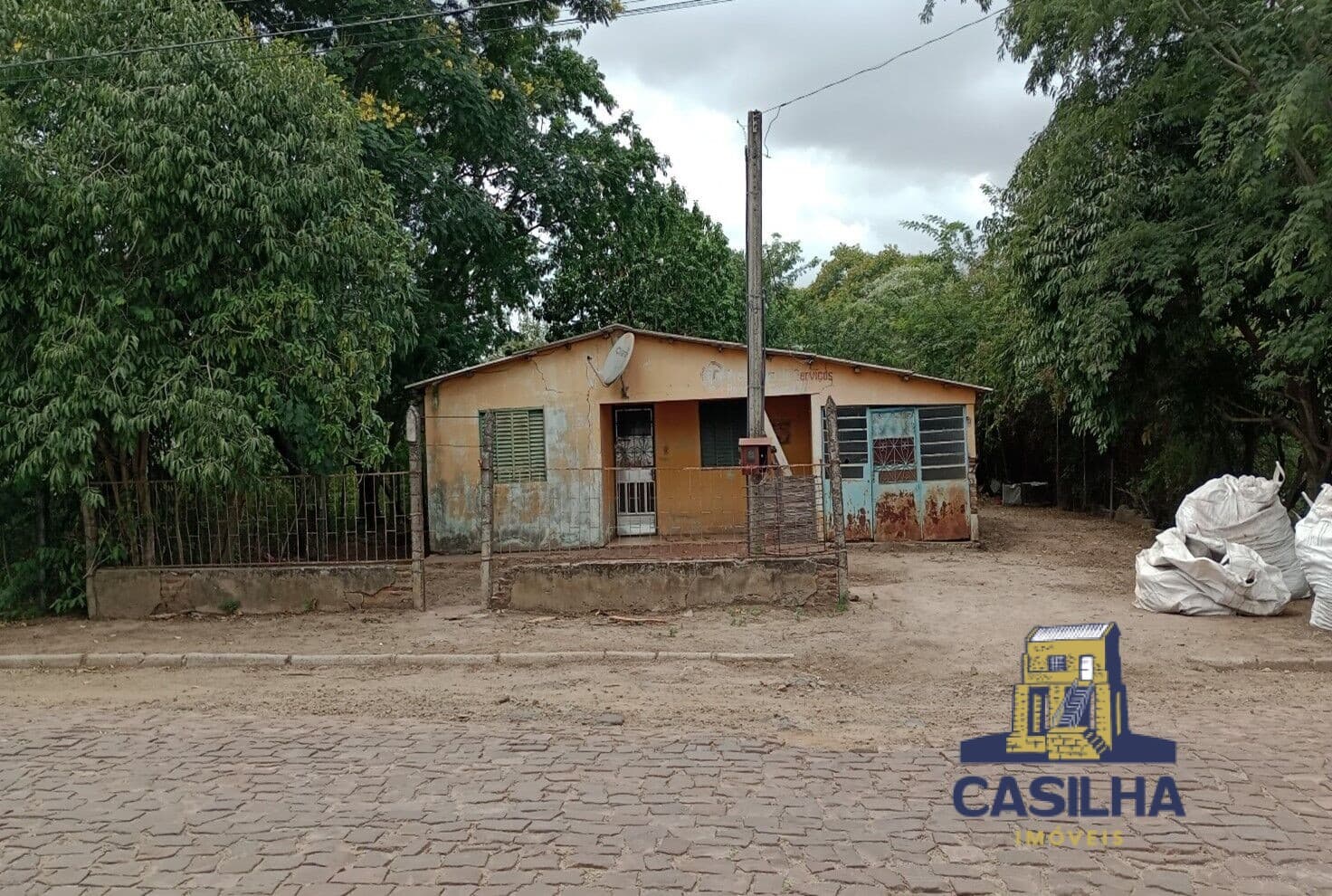 Casa em Itaqui - Vinte e Quatro de Maio