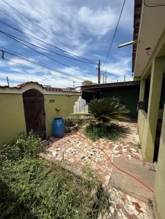 Duas Casas e Loja no Sargento Roncalli – Belford Roxo