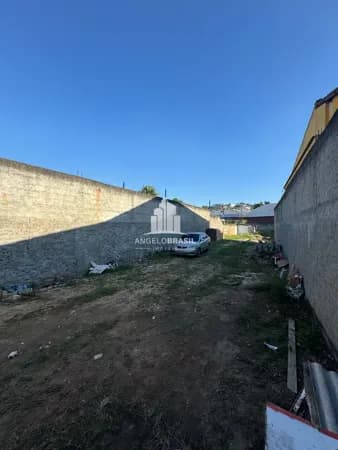 Terreno amplo de 700m² à Venda na Prata - Belford Roxo