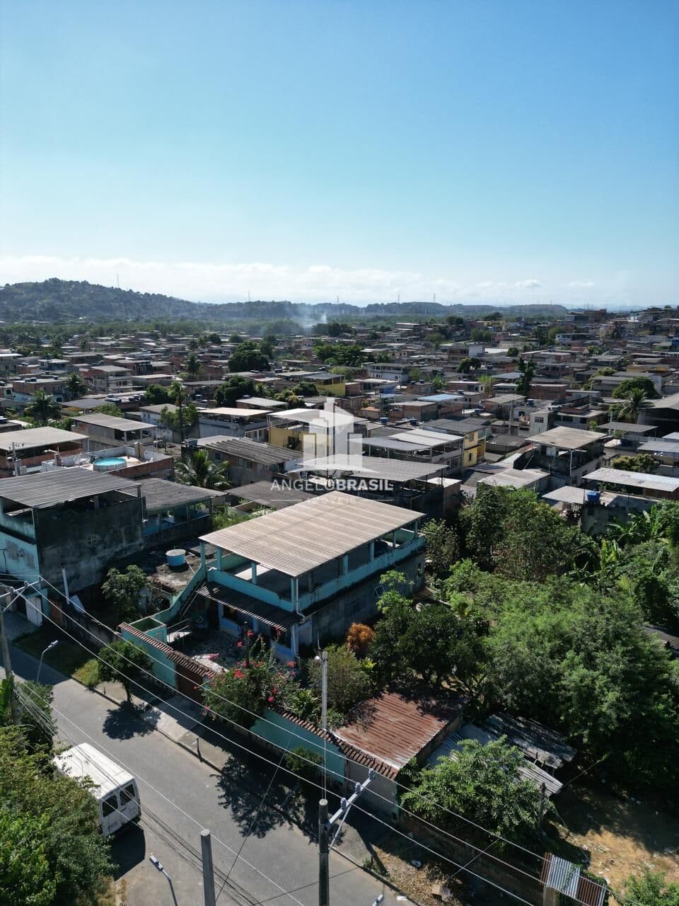 Casa ampla com terreno de 20 x 50 - 1.000m² em Vilar dos Telles