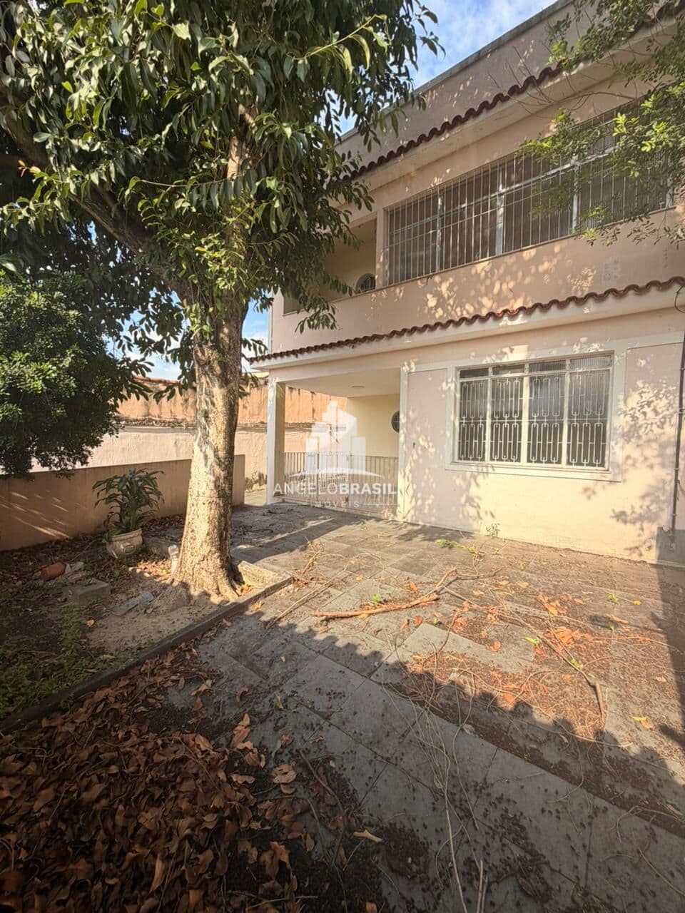 Casa Duplex com 3 Quartas à Venda no Bairro da Prata – Belford Roxo