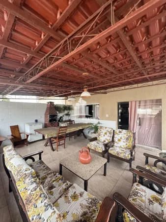 Casa 3 Quartos à Venda em Belford Roxo - Santa Maria