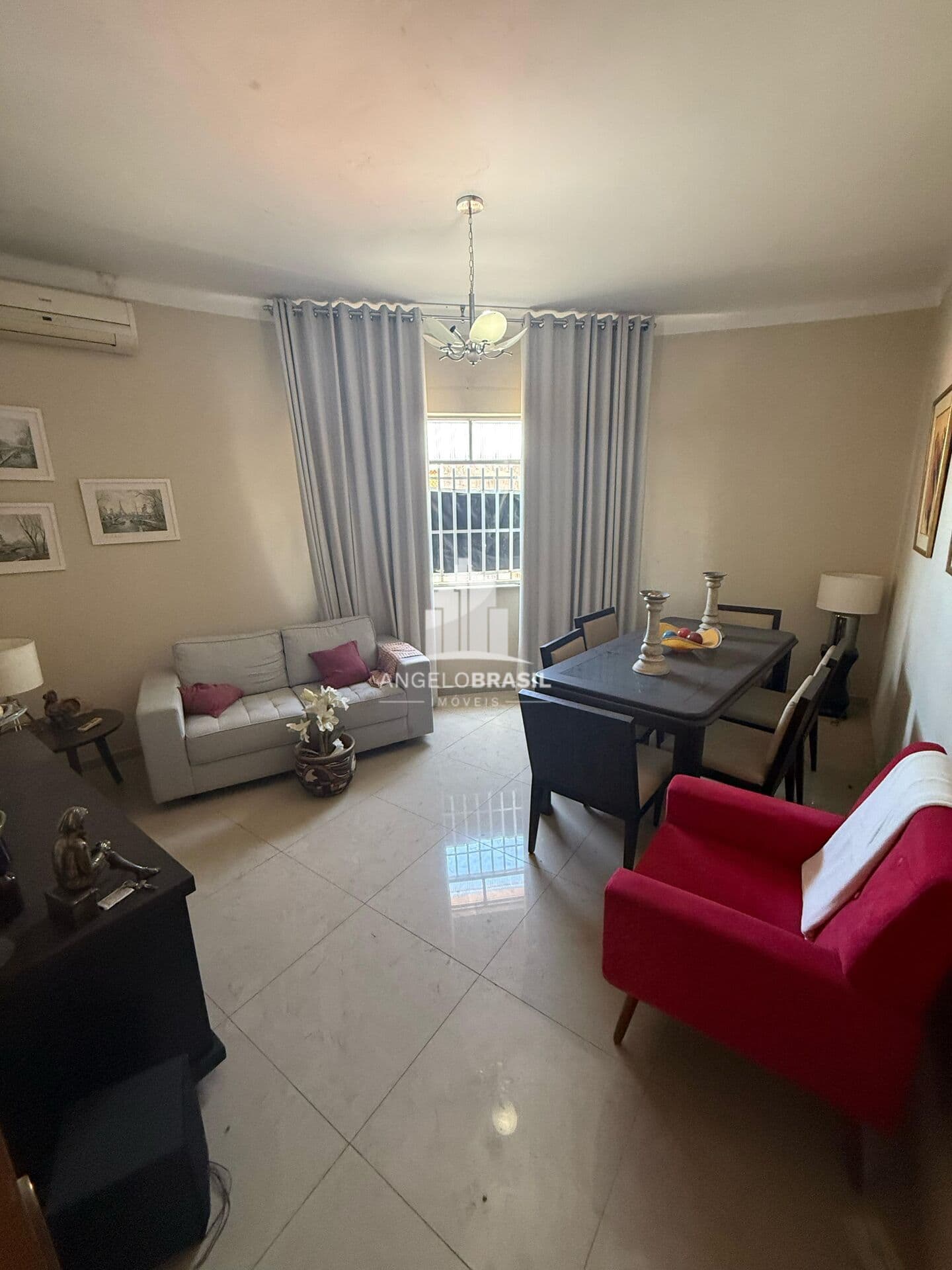 Apartamento 2 Quartos à Venda no Centro de Mesquita