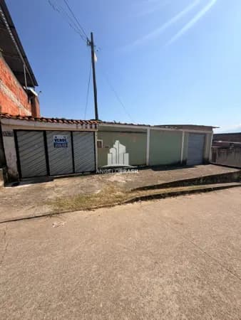 Casa + Loja á venda em São Francisco de Assis - Belford Roxo
