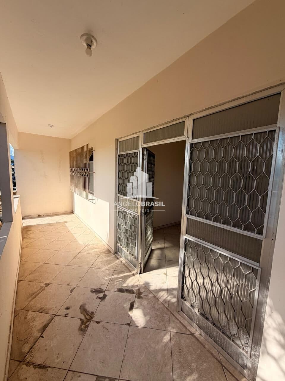 Casa Sobrado com 2 Quartos à Venda – Nova Piam, Belford Roxo