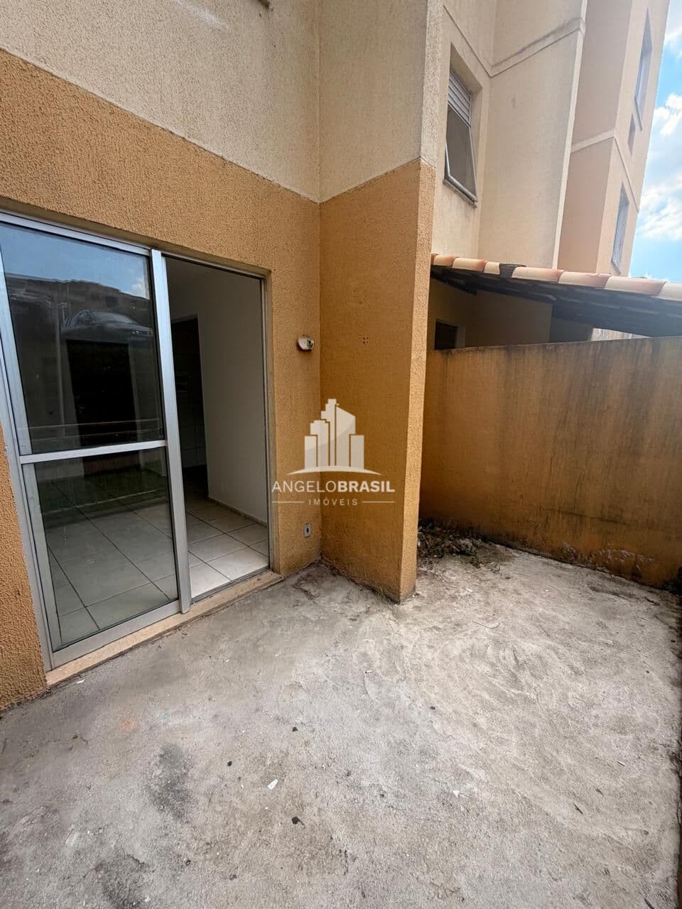 Apartamento 01 Quarto no Condomínio Doce Lar Conquista - Areia Branca Belford Roxo