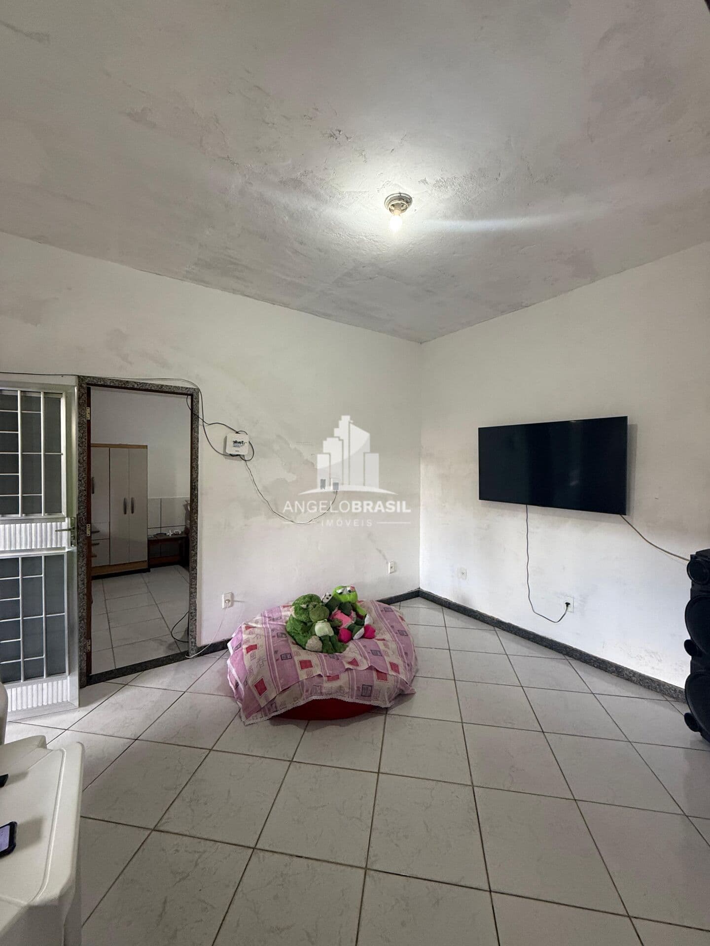 Casa à Venda em Heliópolis, Belford Roxo