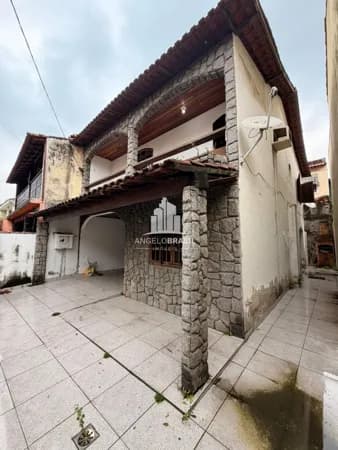 Casa Duplex com 3 Quartos à Venda – Condomínio Morada dos Corsários