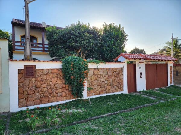 VENDO MAGNÍFICA CASA COLONIAL DUPLEX