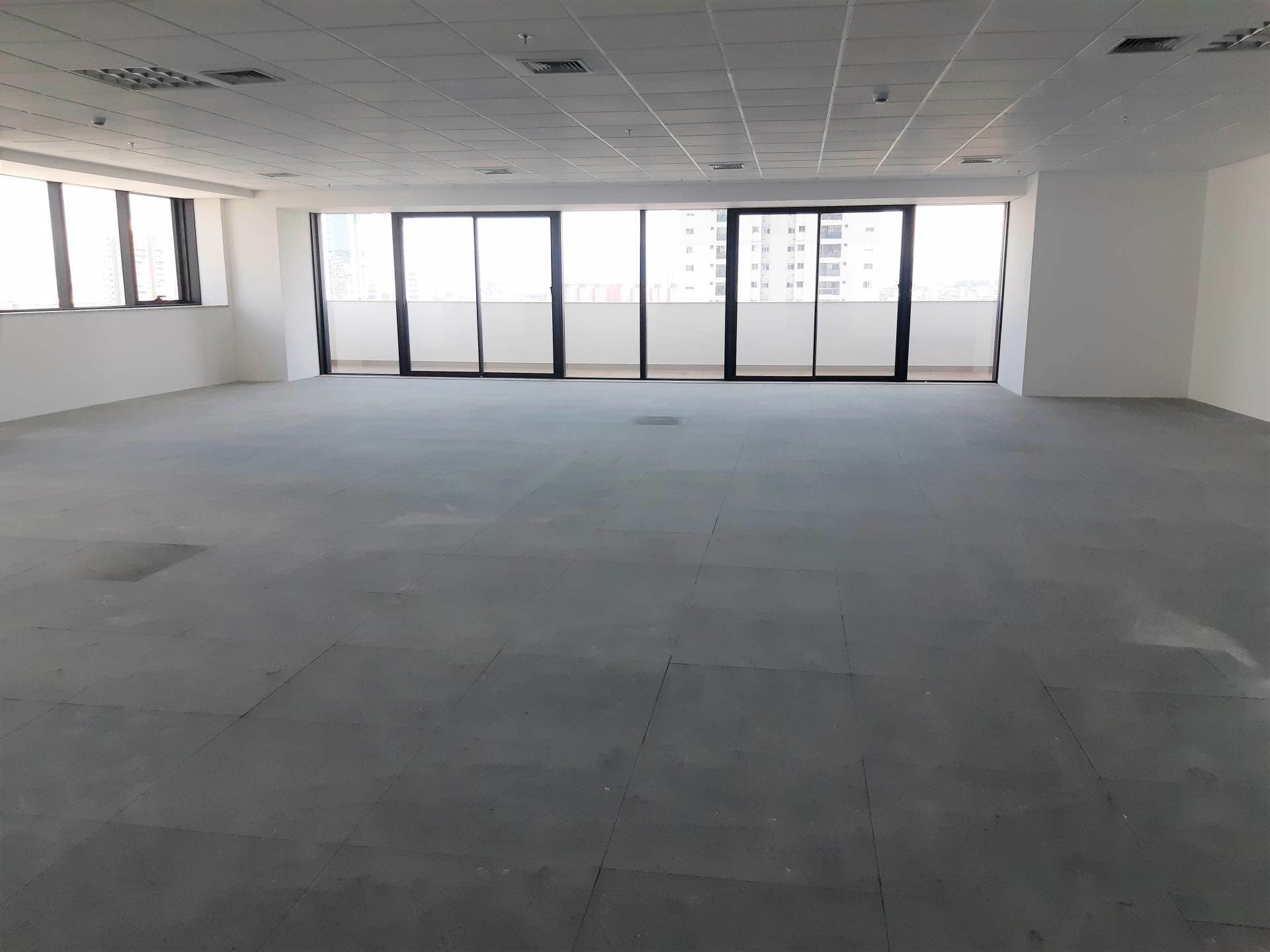 Sala/Conjunto em São Paulo - Barra Funda