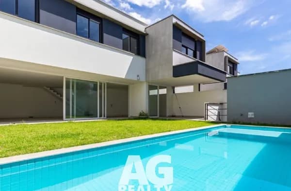Casa em condominio no Brooklin Velho