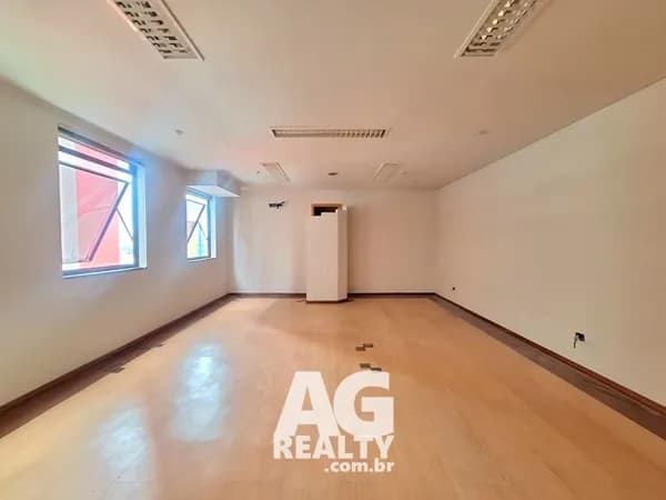Conjunto comercial para alugar em Santana