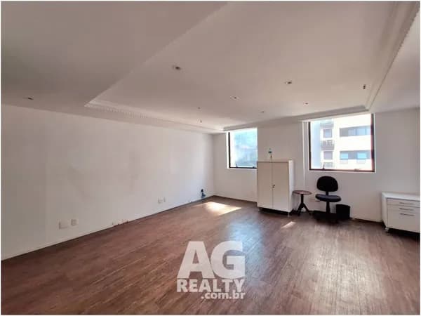 Sala/Conjunto em São Paulo - Jardim Paulista
