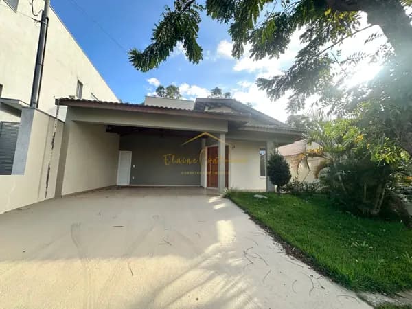 Casa Térrea à Venda – Condomínio na Zona Sul – Bragança Paulista/SP Valor: R$ 950.000,00