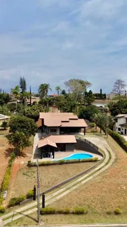 🏡✨ Refúgio de Alto Padrão no Interior!