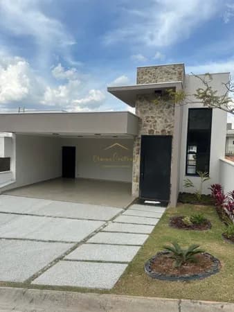 ✨ Casa térrea impecável, com ambientes planejados para oferecer conforto e praticidade: