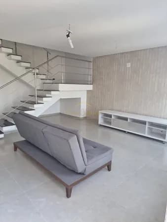 🏡 Sobrado à venda no Jardim Lago do Moinho – Bragança Paulista