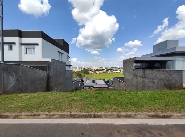 Terreno em Condomínio em Condominio Villa Real De Braganca, Bragança Paulista/SP
