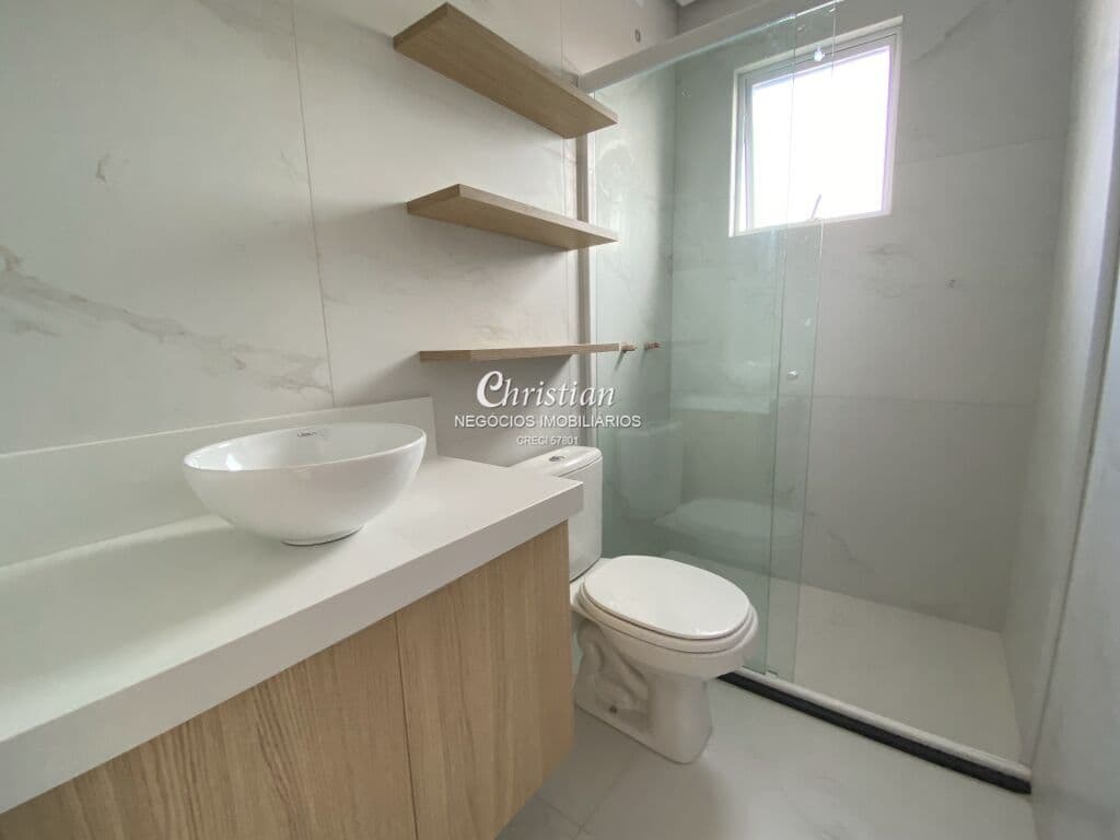 Apartamento 02 Dorm (01 suíte) com Box e elevador