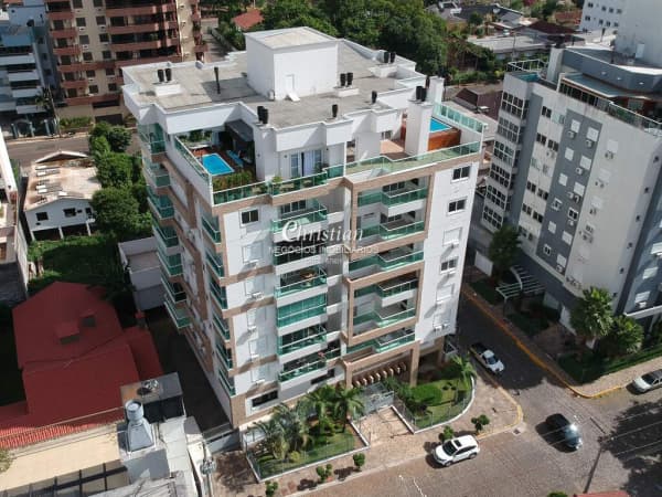 Apartamento 03 dormitórios (1 suíte + 2 suítes americanas)