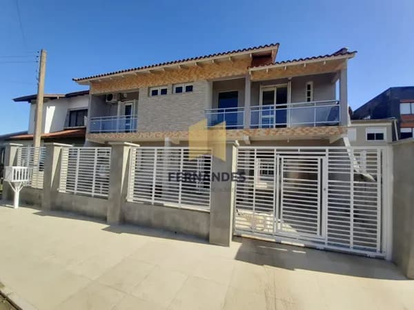 Sobrado em Tramandaí - Zona Nova