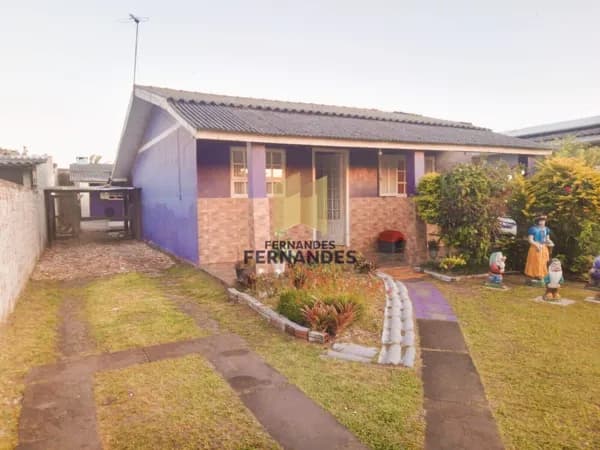 Casa próximo á Avenida principal
