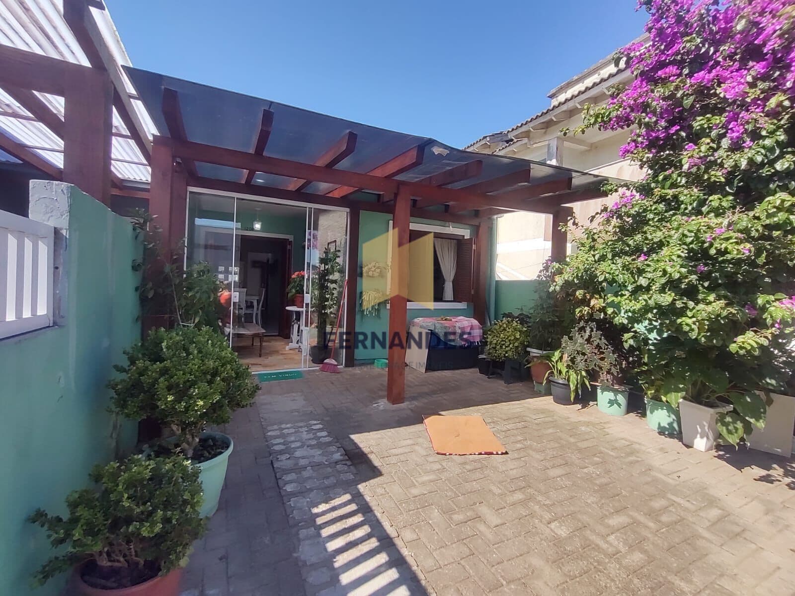 Casa em excelente localização