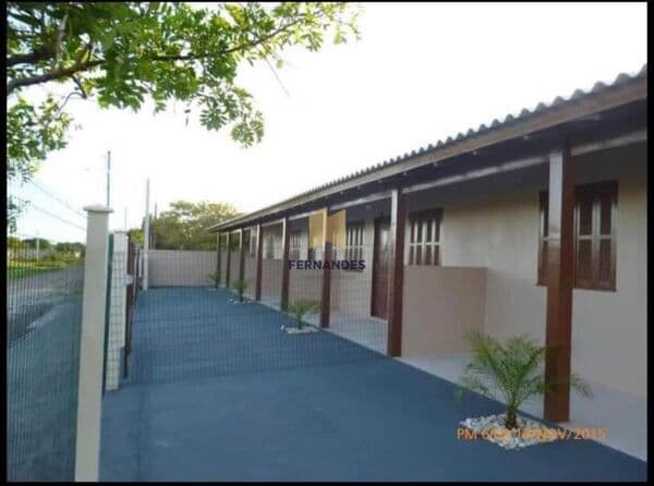 Pousada em localização central de Mariluz