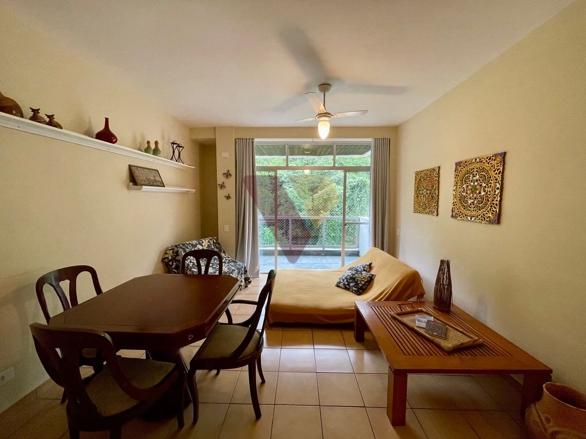 Apartamento em Guarujá - Barra Funda