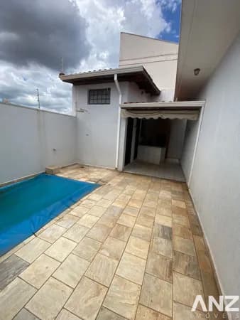 Casa em Franca - Estação