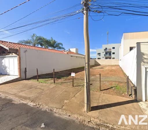 Terreno - Residencial e Comercial