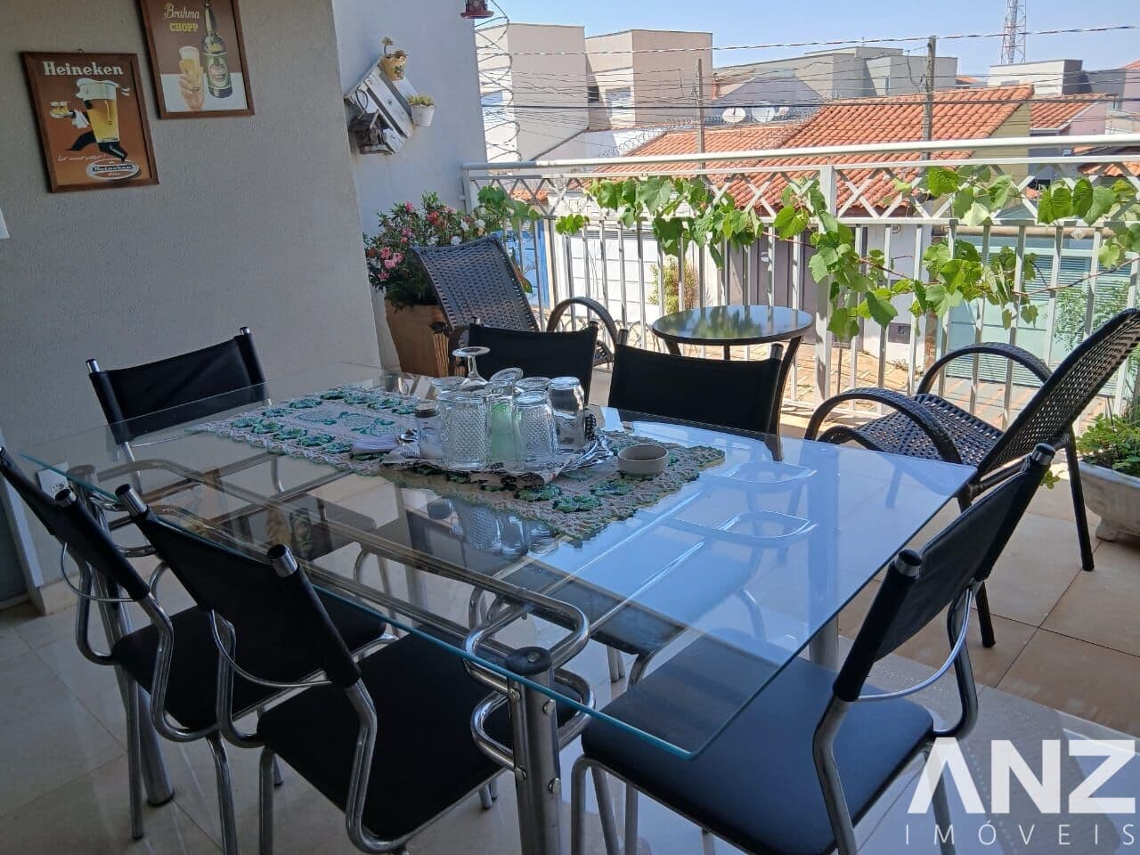 Casa Com Terraço Superior