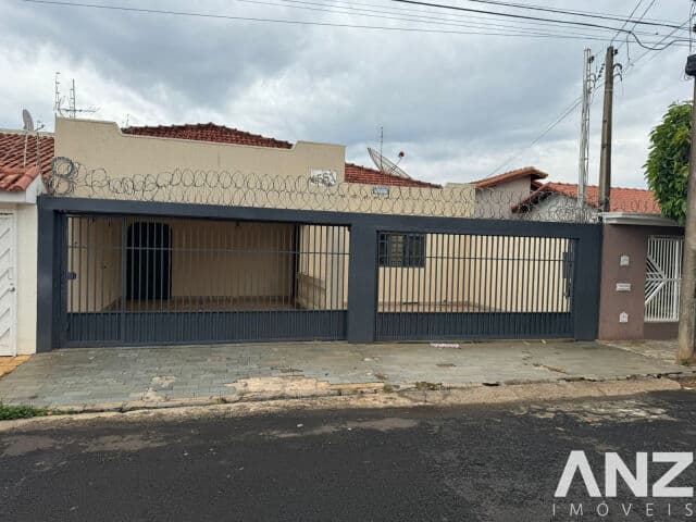 Casa em Franca - Jardim Dermínio