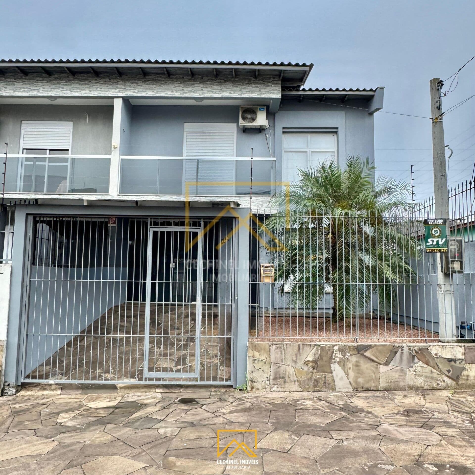 Sobrado em Cachoeirinha - Vila Vista Alegre