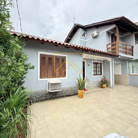 Casa em Cachoeirinha - Parque da Matriz