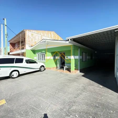 Casa Padrão/Comercial