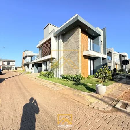 Sobrado em Gravataí - Centro